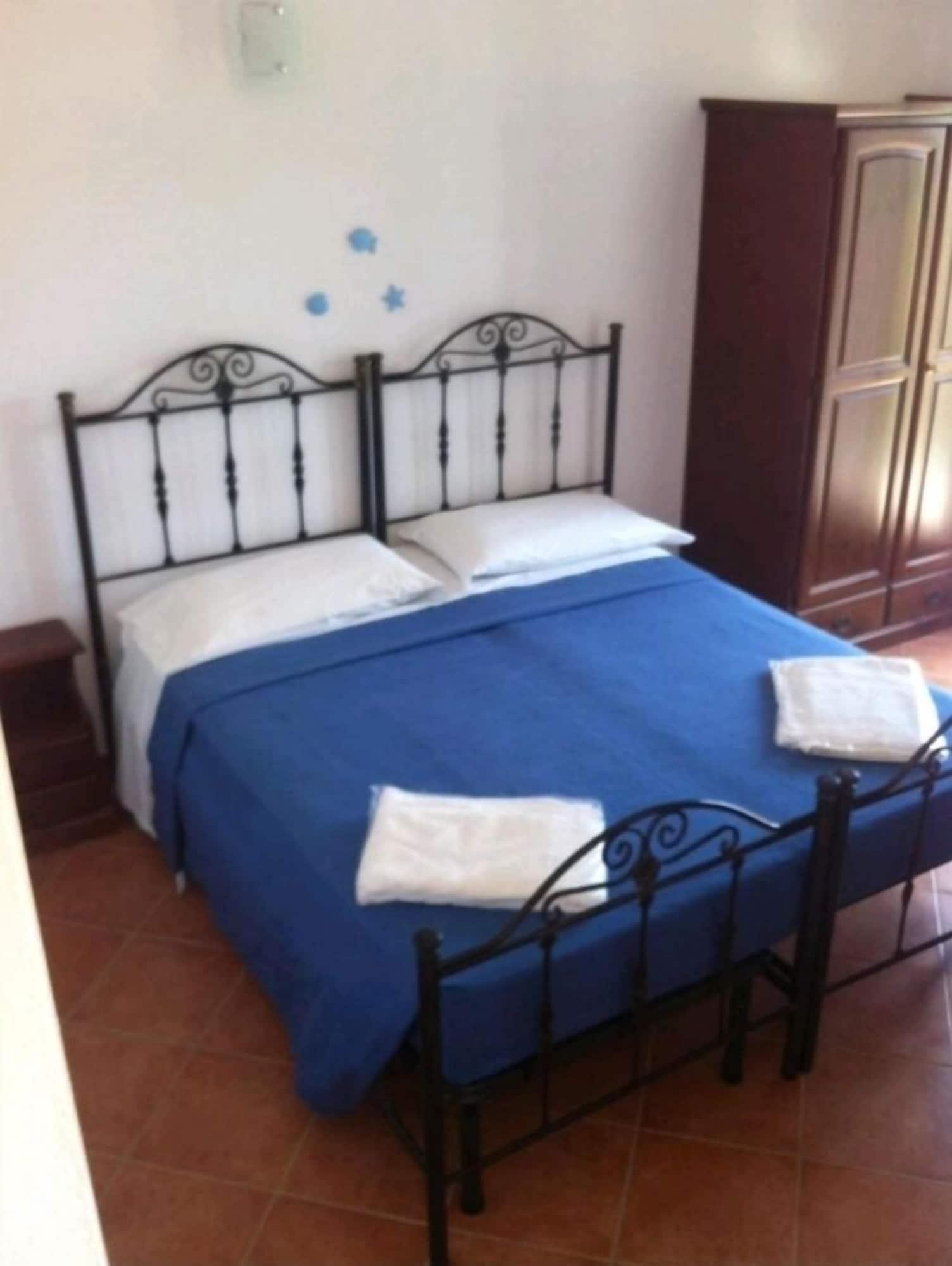 Bed Sandalia Badesi Luaran gambar