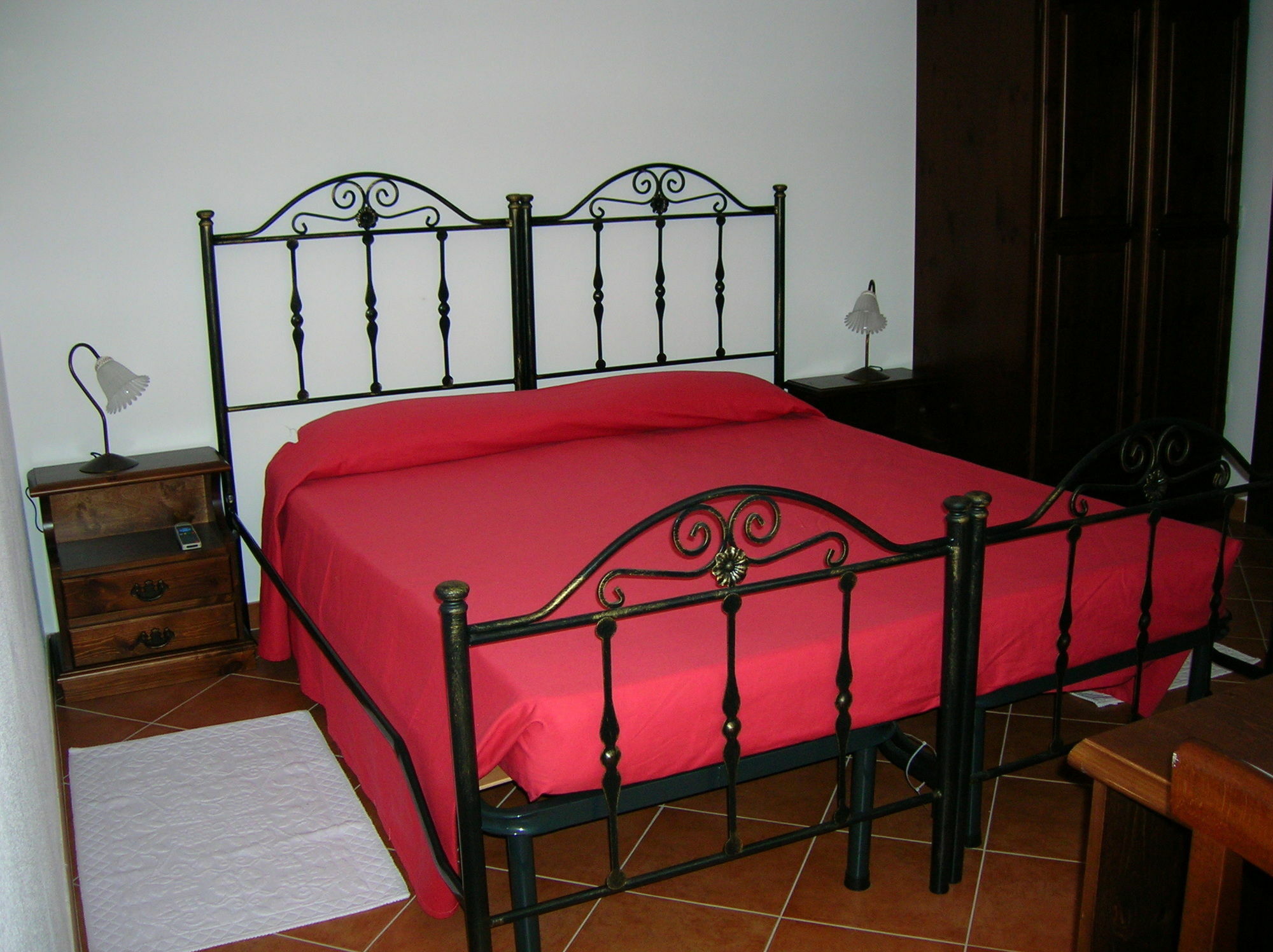 Bed Sandalia Badesi Luaran gambar